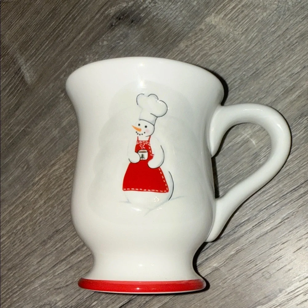 William Sonoma Pedestal Snowman Hot Chocolate Mug Discontinued